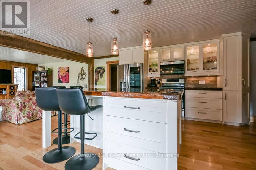 465 Ridge Road E — photo 13 of 40