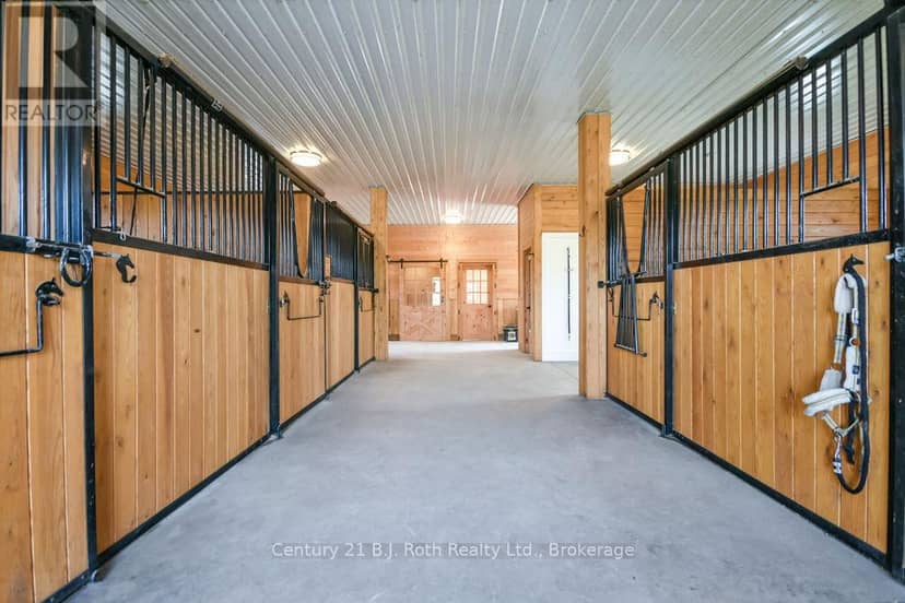 465 Ridge Road E — photo 29 of 40