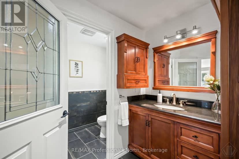 9 Melane Court — photo 30 of 40