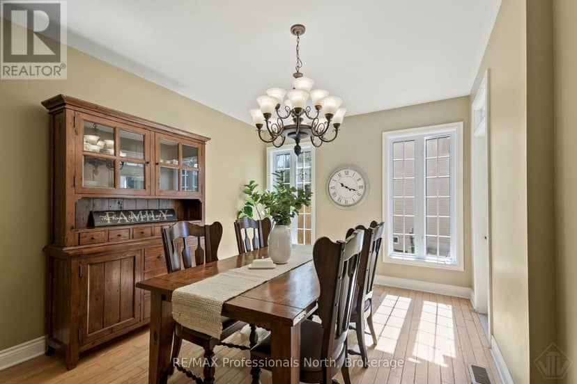 9 Melane Court — photo 4 of 40