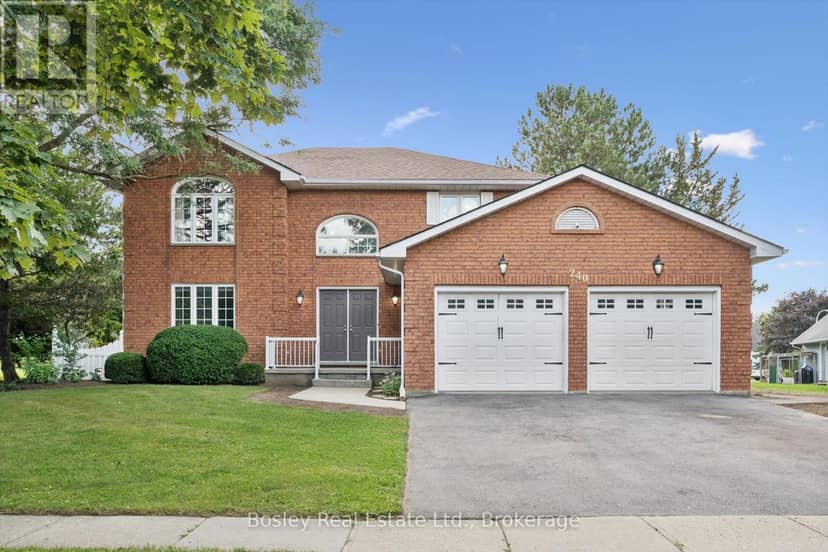 240 St Ann Avenue, Wilmot, photo 2