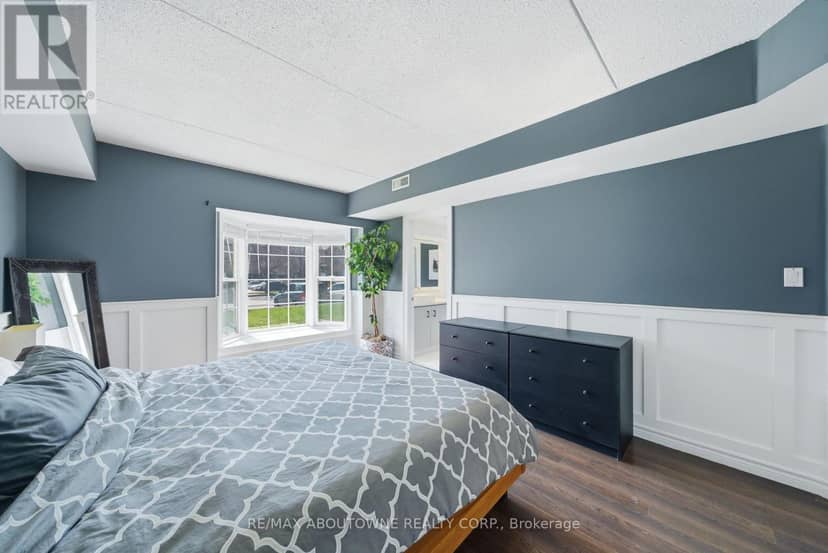 111 - 4015 Kilmer Drive — photo 18 of 31