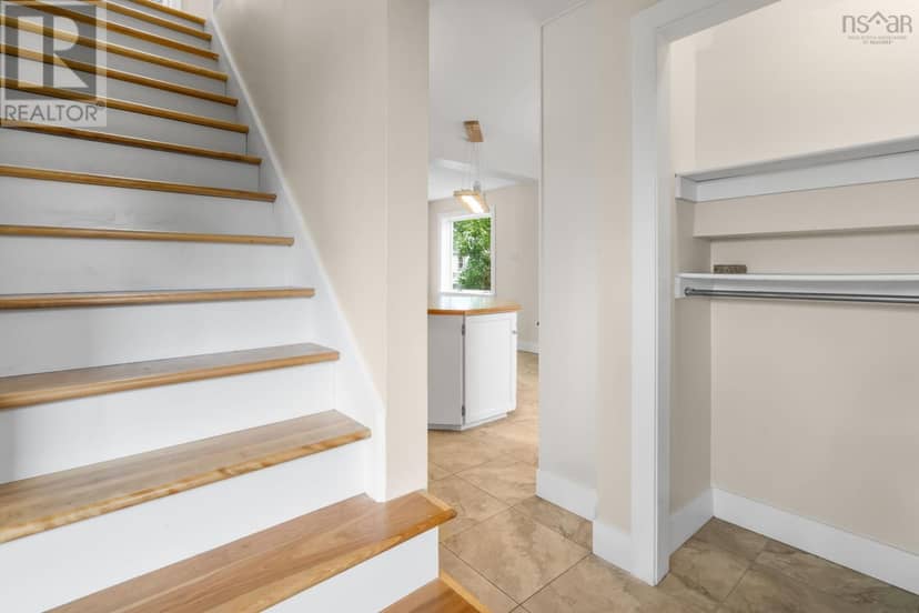 10 Fader Street — photo 9 of 19