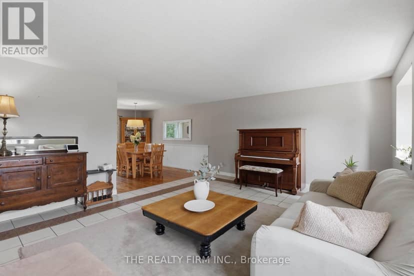 1 Hueston Drive — photo 6 of 34