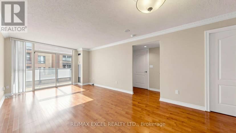 506 - 30 Hayden Street — photo 3 of 30
