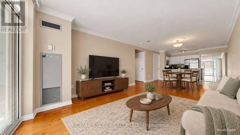 506 - 30 Hayden Street — photo 4 of 30