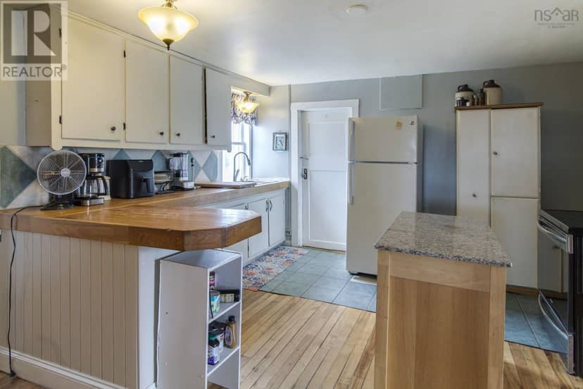 6209 Highway 1, Granville Centre, photo 6