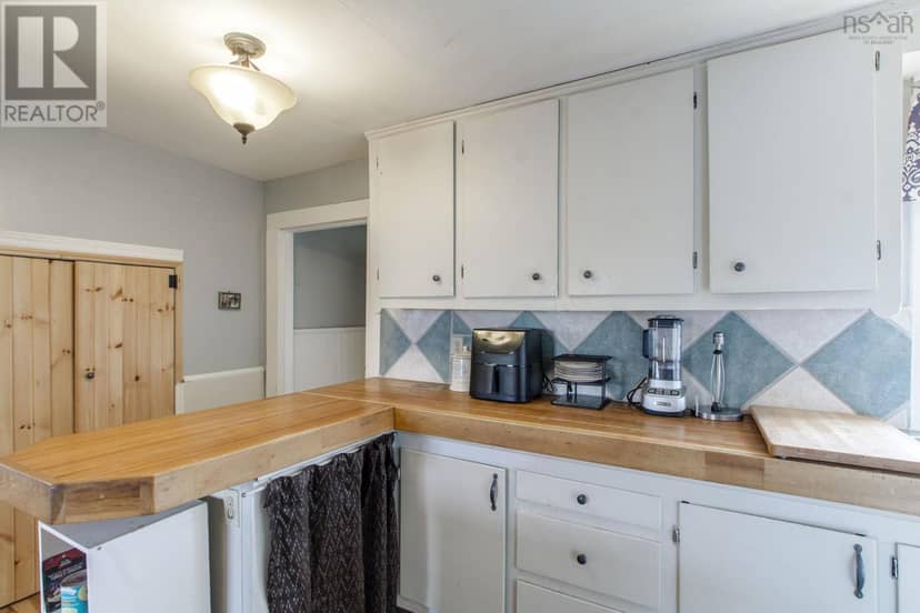 6209 Highway 1, Granville Centre, photo 8