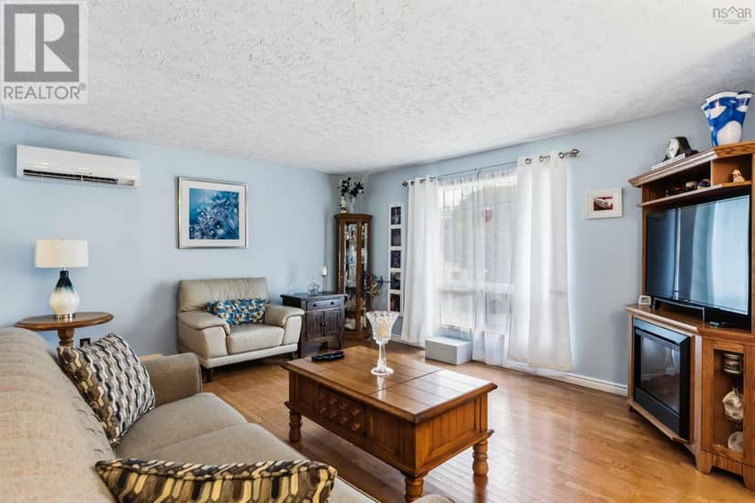 82 Campbell Road — photo 11 of 40