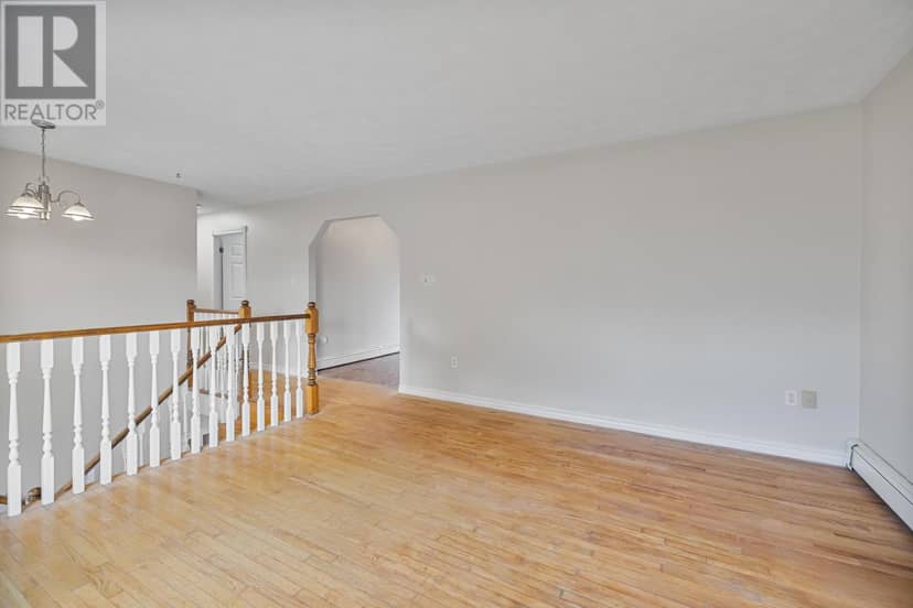 33 Amanda Drive, East Royalty, photo 7