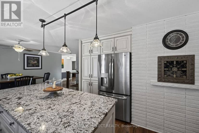 14 Northcrest Drive — photo 12 of 40