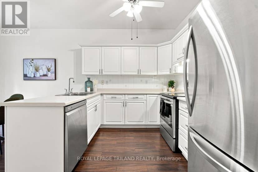 16 - 9 Cadeau Terrace — photo 14 of 40