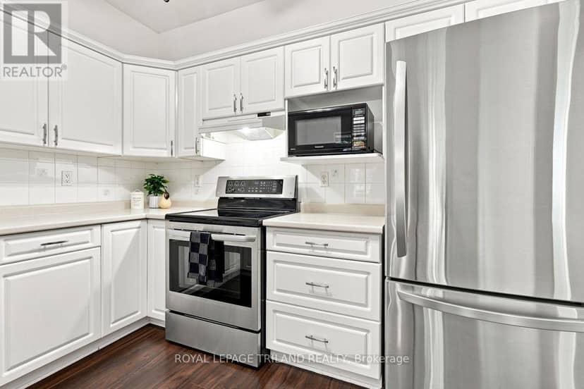 16 - 9 Cadeau Terrace — photo 16 of 40