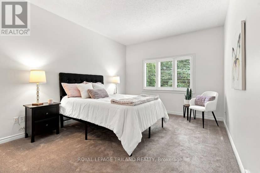 16 - 9 Cadeau Terrace — photo 21 of 40