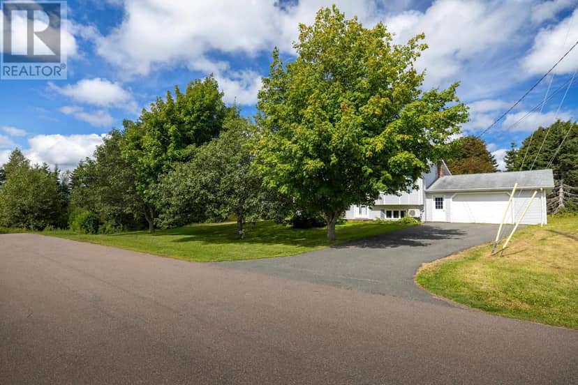 33 Amanda Drive — photo 36 of 36