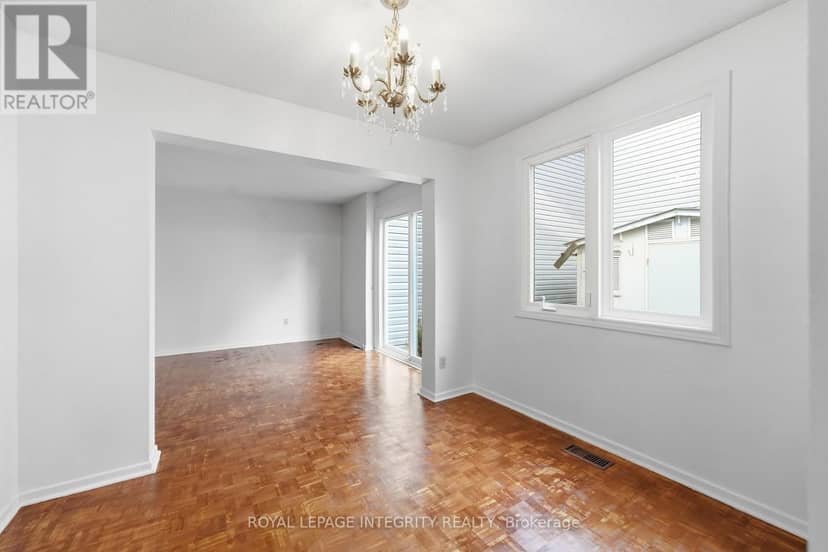 30 - 2057 Jasmine Crescent — photo 12 of 35