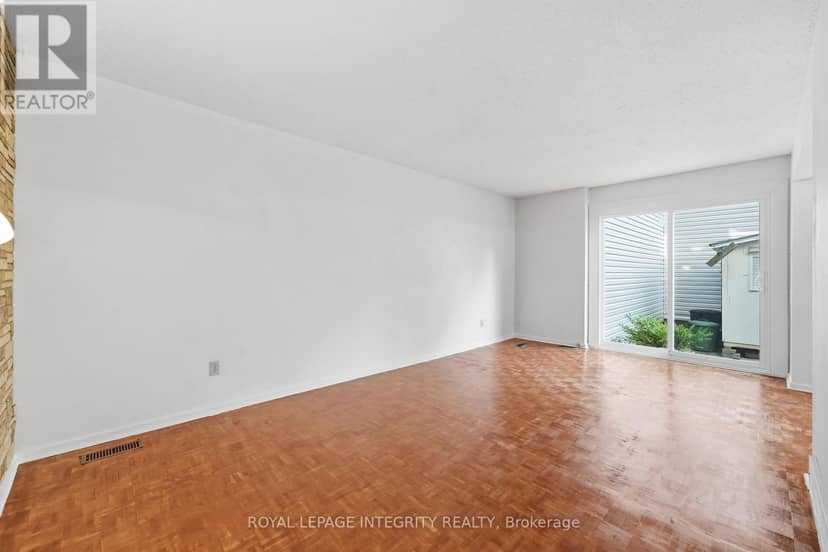 30 - 2057 Jasmine Crescent — photo 8 of 35