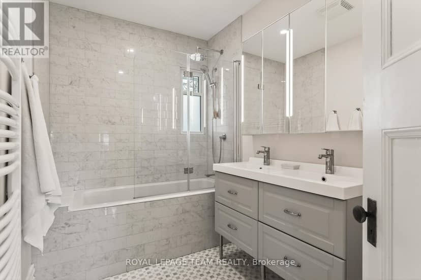 318 Clemow Avenue — photo 16 of 35