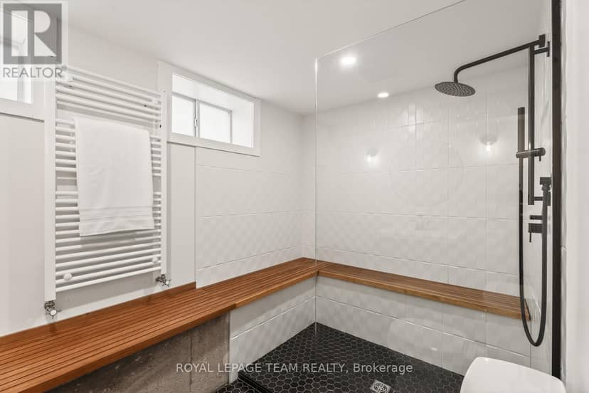 318 Clemow Avenue — photo 28 of 35