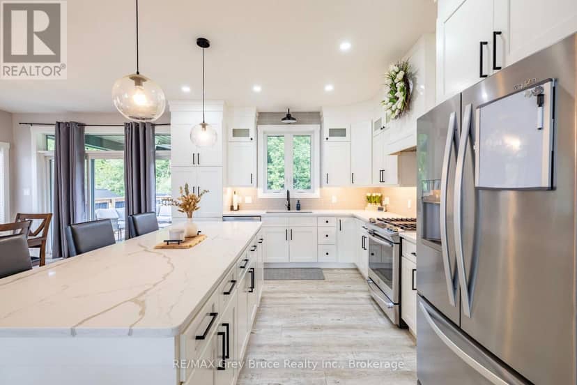 63 Howe Drive — photo 12 of 40