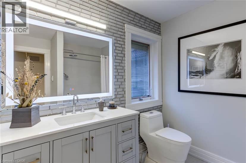 14 JAMES Court — photo 16 of 40
