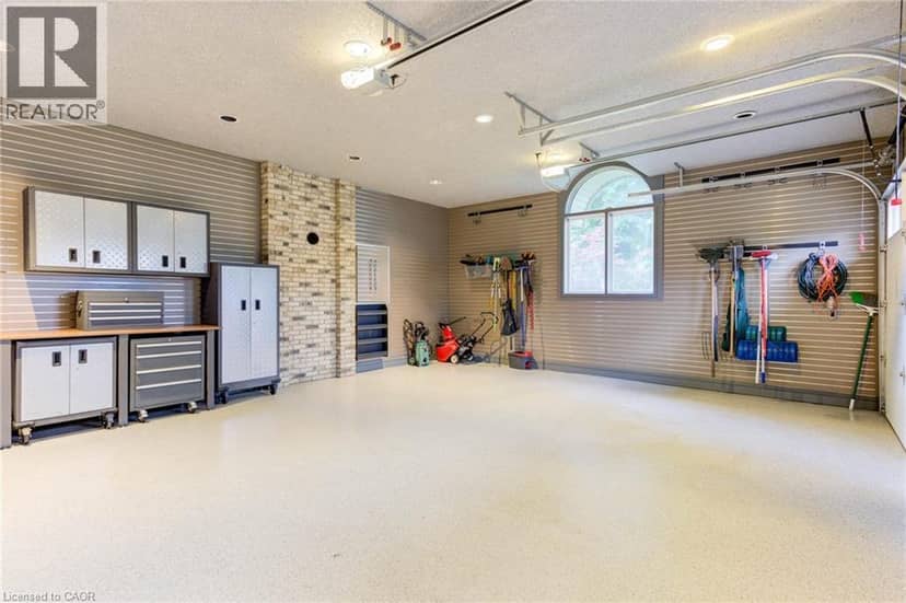 14 JAMES Court — photo 19 of 40
