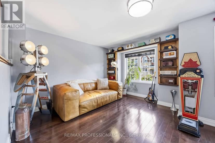 26 Abraham Welsh Road — photo 12 of 38