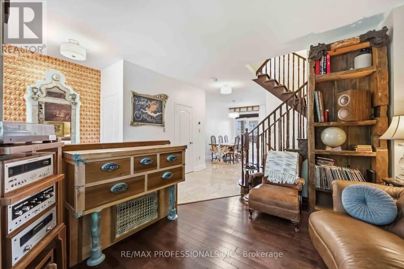 26 Abraham Welsh Road, Toronto, photo 4
