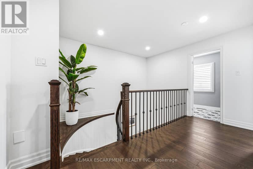 19 - 4211 Millcroft Park Drive — photo 18 of 37