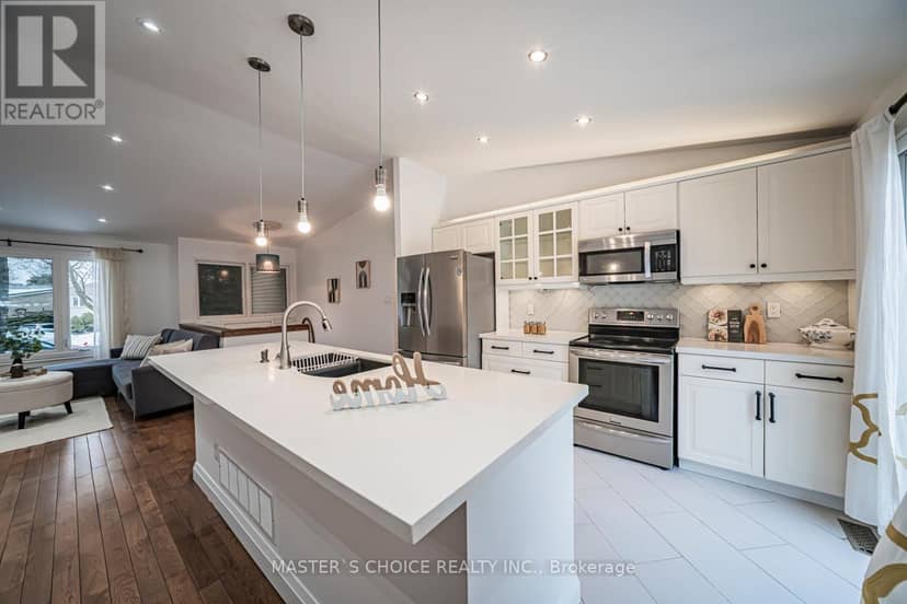 3294 Rhonda Valley Drive, Mississauga
