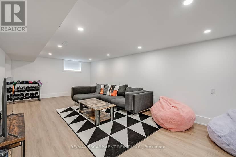 327 Goodram Drive — photo 31 of 40