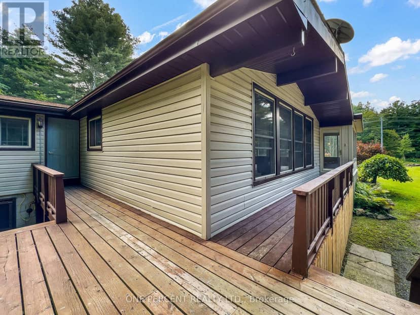 87 Fitzsimmons Road, Front of Leeds & Seeleys Bay, photo 4