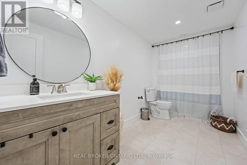 9 Macneil Court — photo 29 of 36
