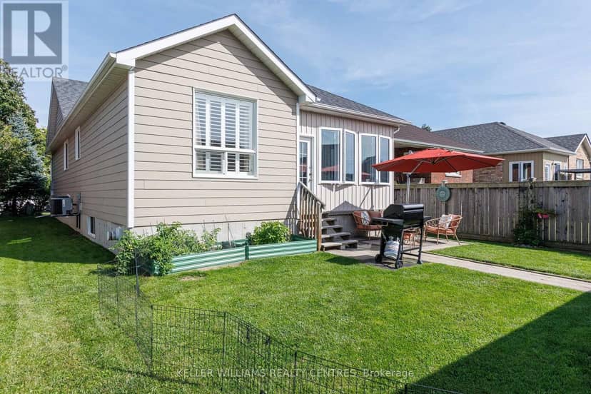 773 Prince Of Wales Drive — photo 34 of 39