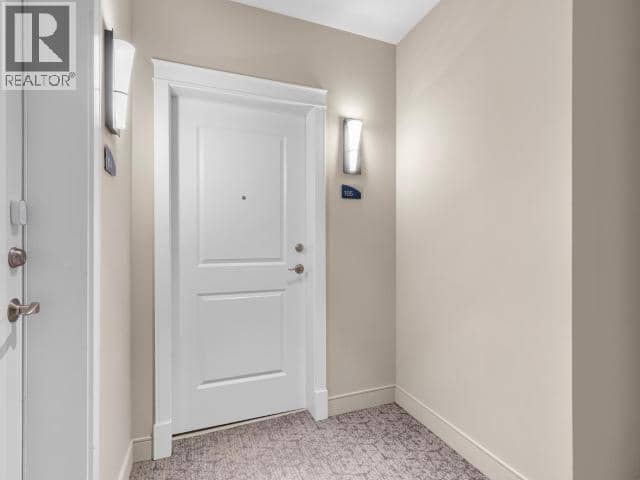 105-38 Waterfront Place, Whitehorse, photo 4