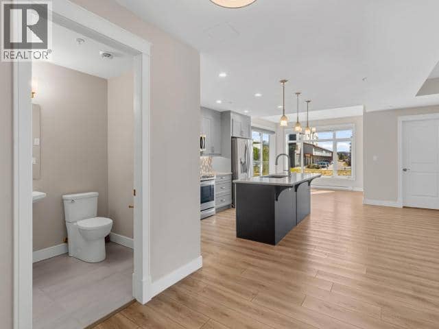 105-38 Waterfront Place, Whitehorse, photo 6
