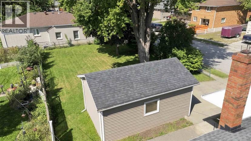 721 William Avenue — photo 7 of 40