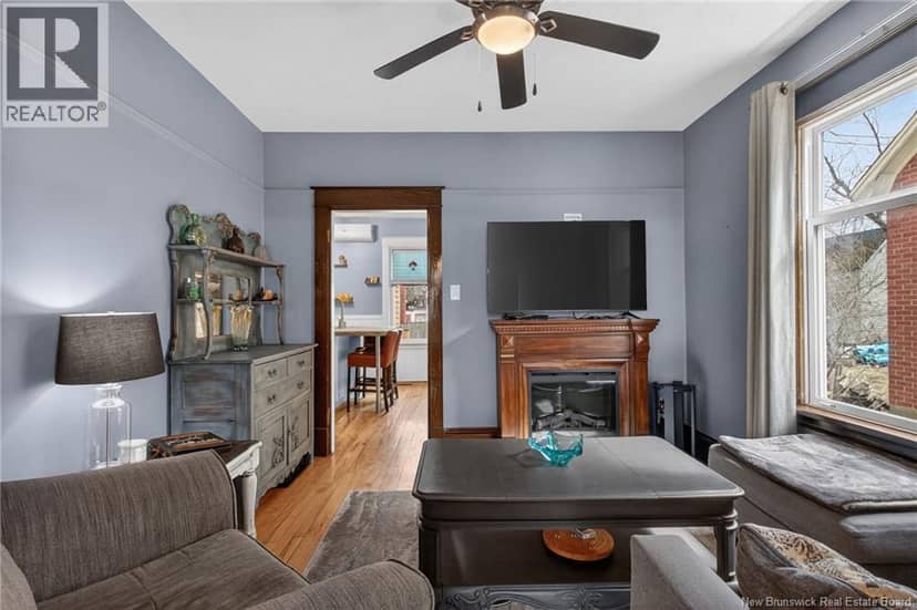 425 Lutz Street — photo 17 of 40
