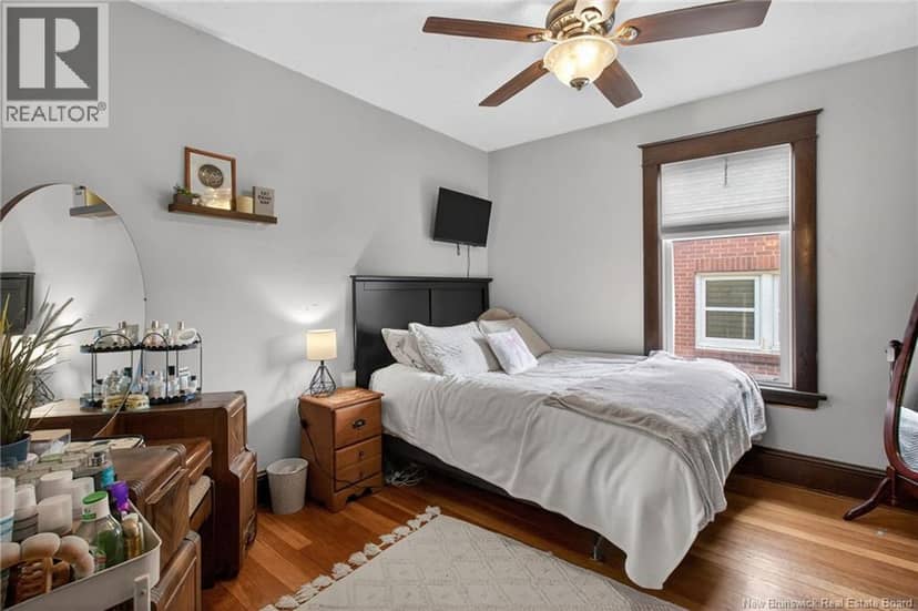425 Lutz Street — photo 26 of 40