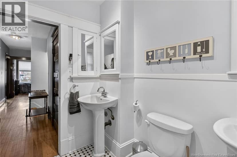 425 Lutz Street — photo 35 of 40