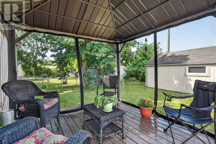 63 Oakwood Street — photo 28 of 40
