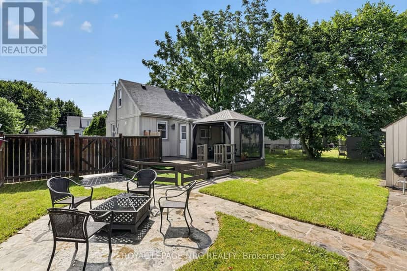 63 Oakwood Street — photo 31 of 40