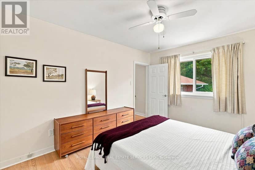 142 Cass Avenue — photo 14 of 26