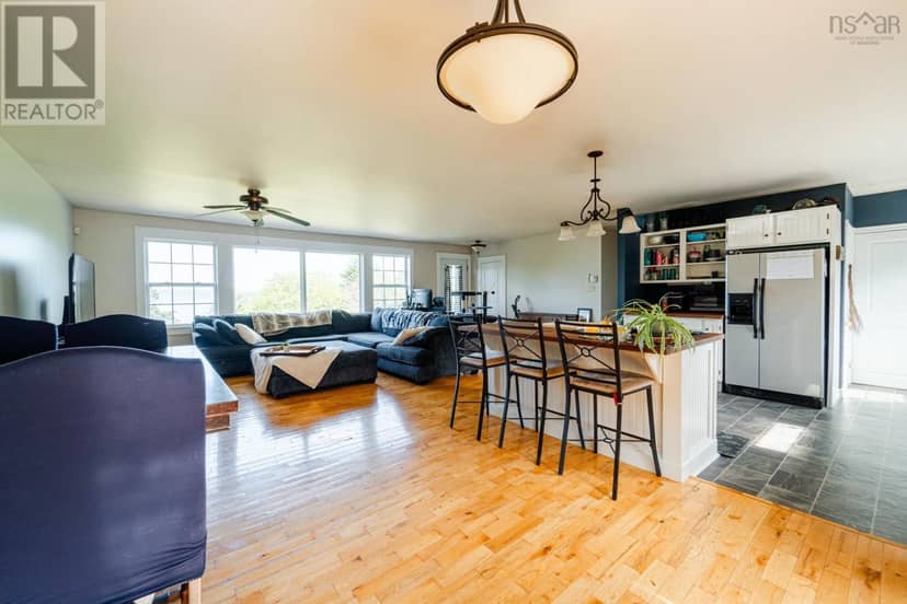 887 Sandy Point Road — photo 14 of 31