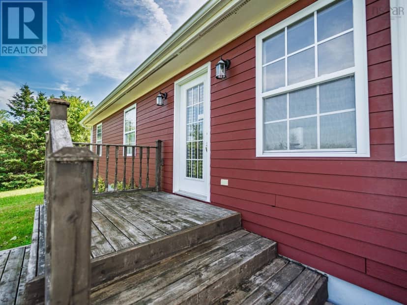 887 Sandy Point Road, Sandy Point, photo 4