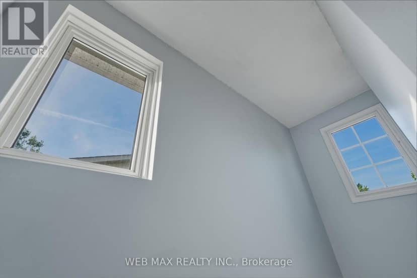 58 Cassander Crescent — photo 22 of 40