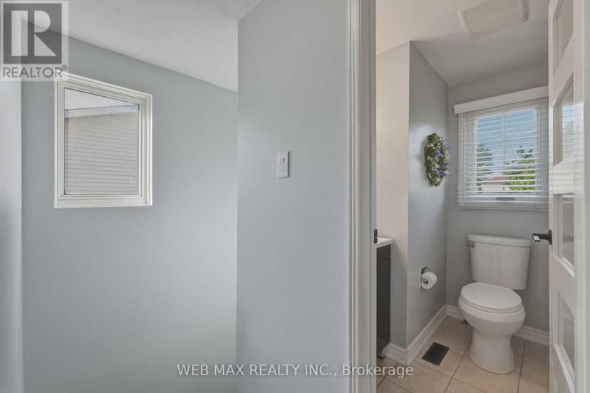 58 Cassander Crescent — photo 23 of 40