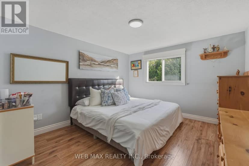 58 Cassander Crescent — photo 27 of 40