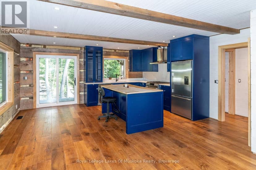 1029 Whiteside Road, Muskoka Lakes, photo 3