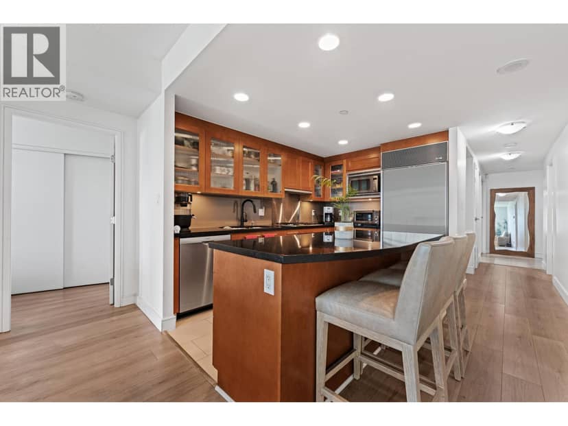 902 1650 BAYSHORE DRIVE, Vancouver, photo 6